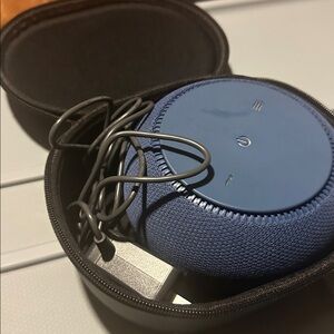 SNOOZ Pro Smart White Noise
Machine with Travel Case Snooz DUSK COLOR